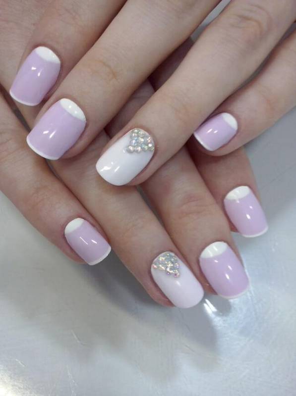 Маникюр с дизайном для короткий ногтей